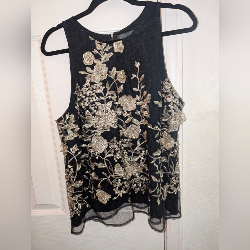 Sunday In Brooklyn Sleeveless Black With Gold Embroidered Roses Blouse - Picture 5 of 6